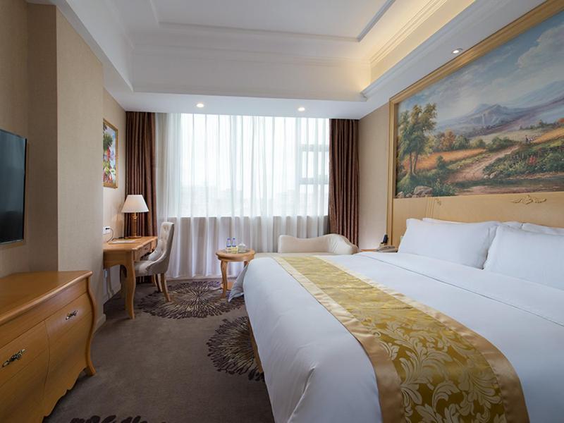 Vienna Hotel Guangzhou Baiyun Airport Екстер'єр фото